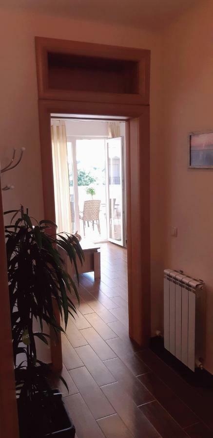 Apartmani Lili Sukošan Buitenkant foto