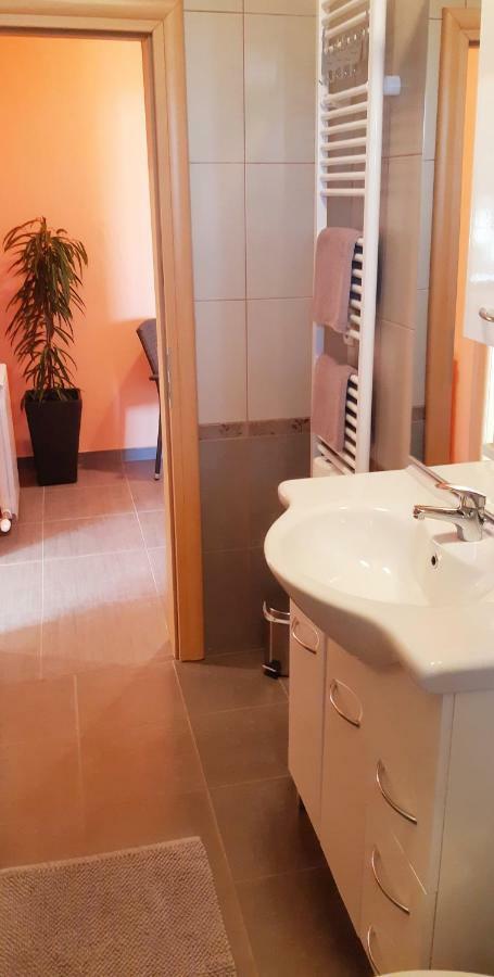 Apartmani Lili Sukošan Buitenkant foto