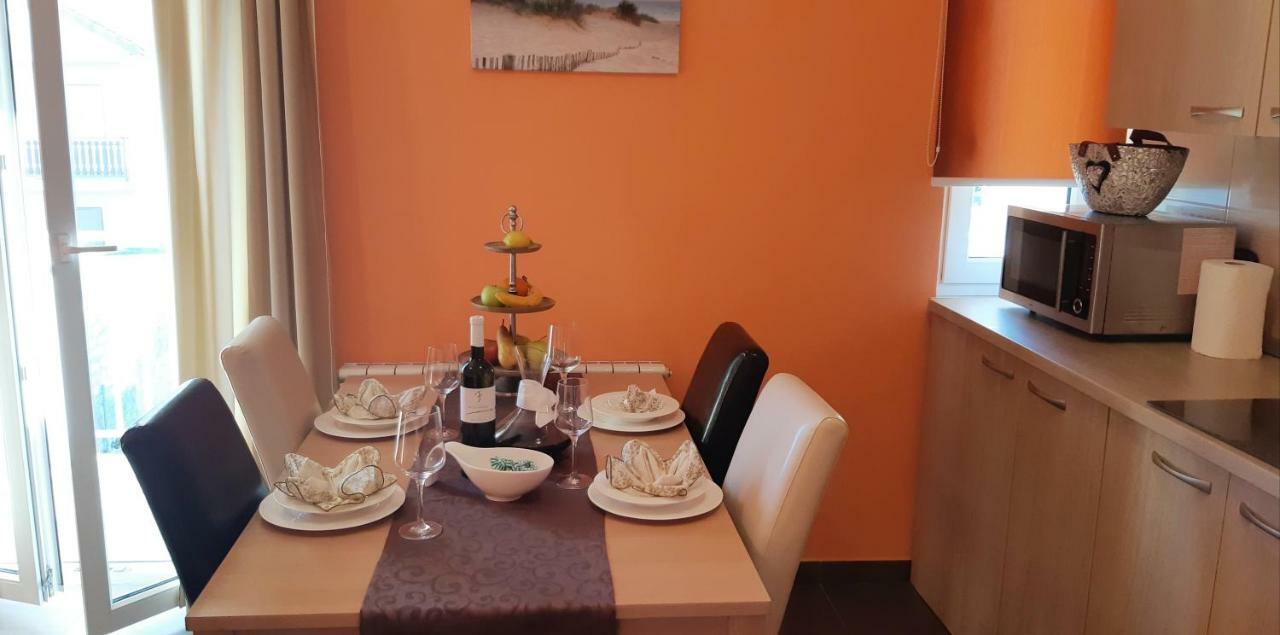 Apartmani Lili Sukošan Buitenkant foto